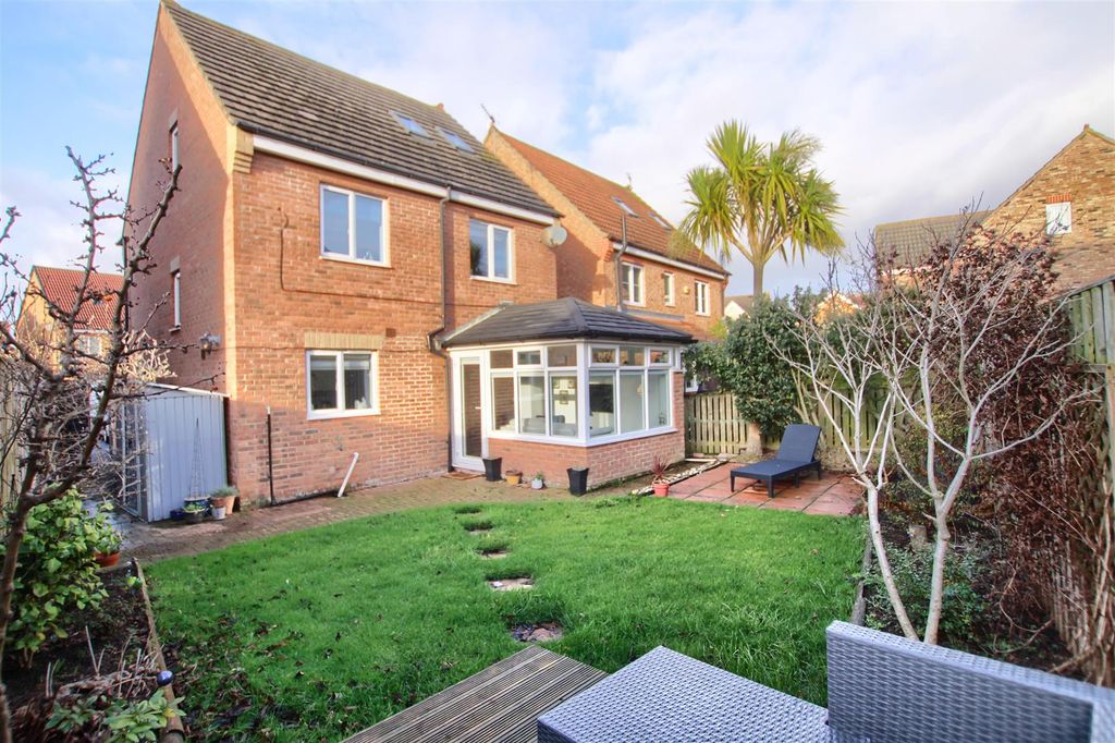 Property photo 1 of 17 Xz8.Jpg