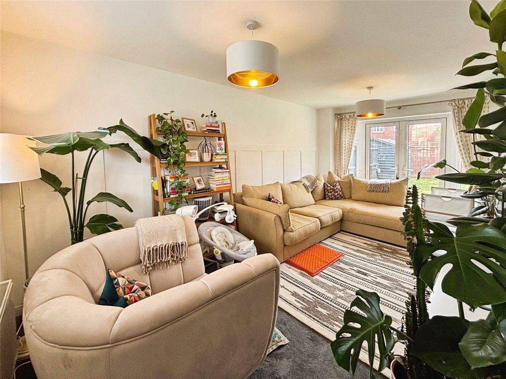 Property photo 2 of 21 Picture No. 04