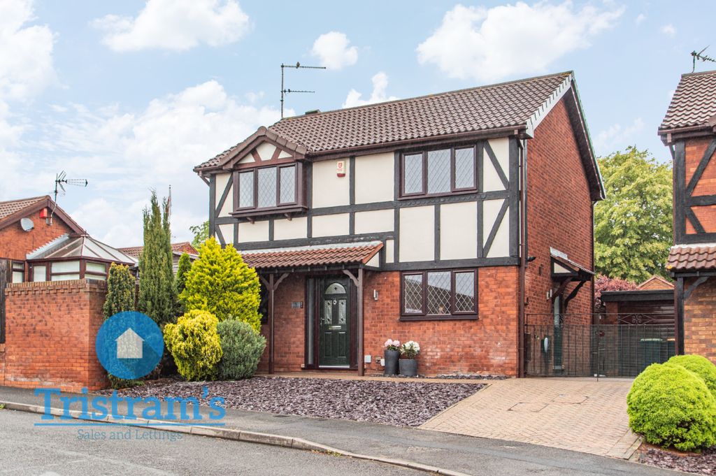 Property photo 1 of 31
