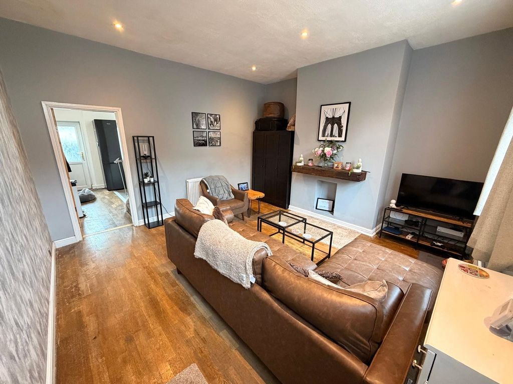 Property photo 3 of 12 Picture No. 13