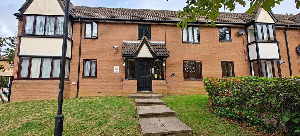 Property photo 1 of 9