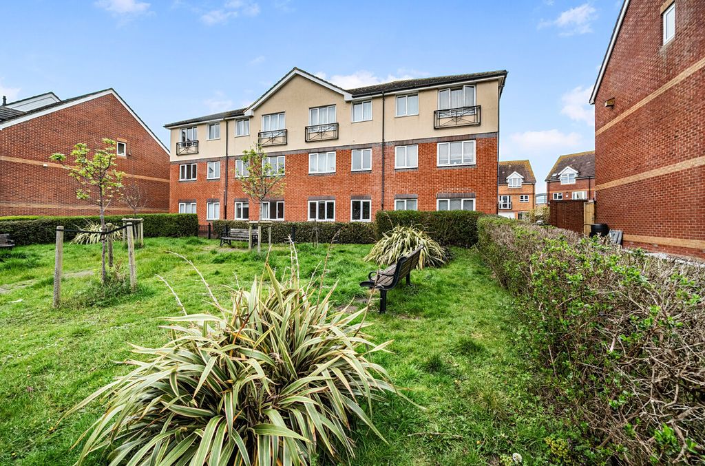 Property photo 2 of 10 1437339-20-69c6c6...