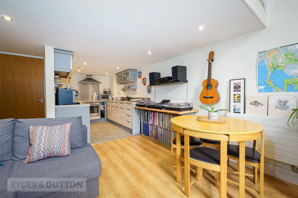 Property photo 3 of 12 Open Plan Living