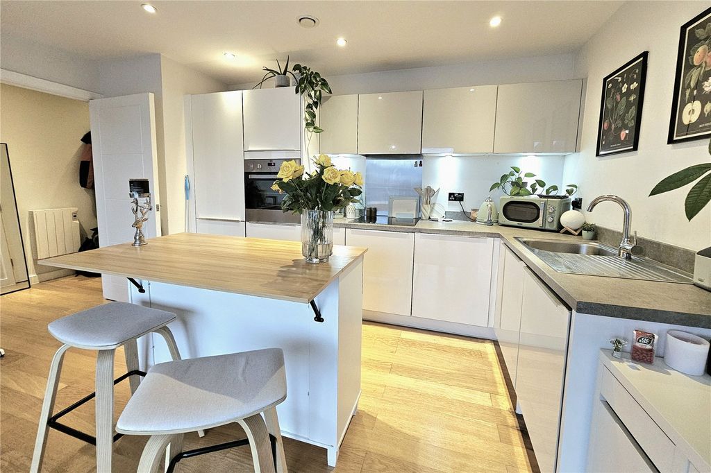 Property photo 3 of 10 Picture No. 08