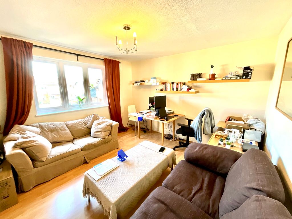 Property photo 2 of 6 Picture No. 06