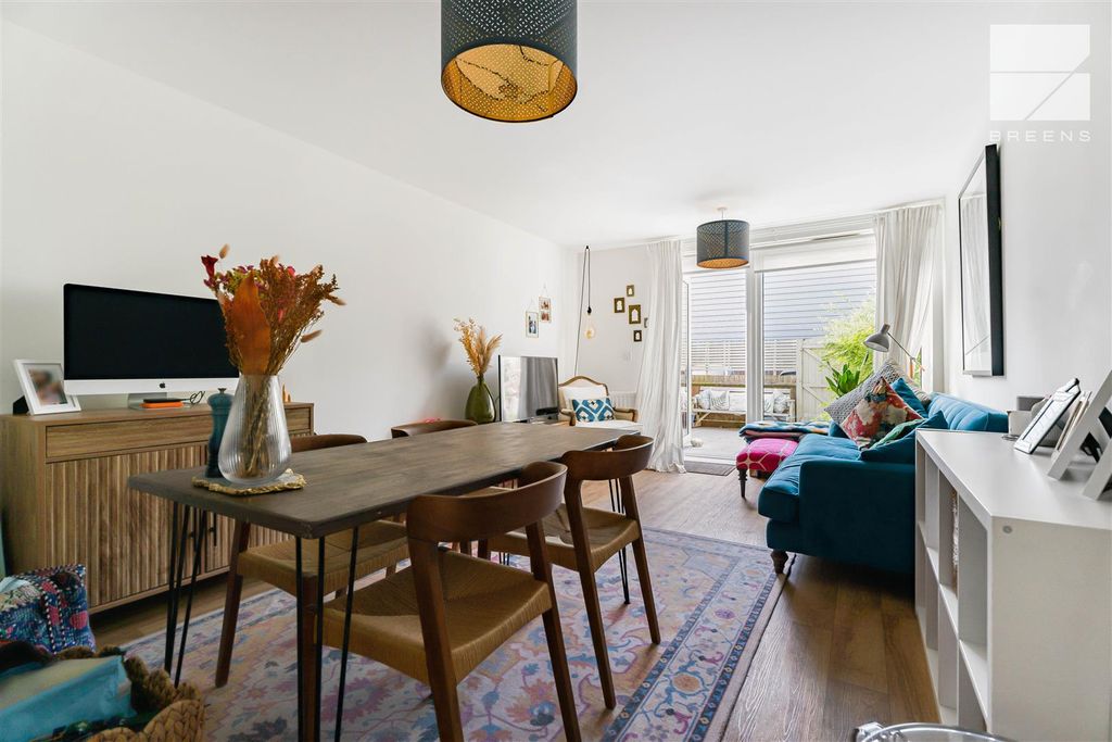 Property photo 3 of 18 5_88145_Watermarked.Jpg