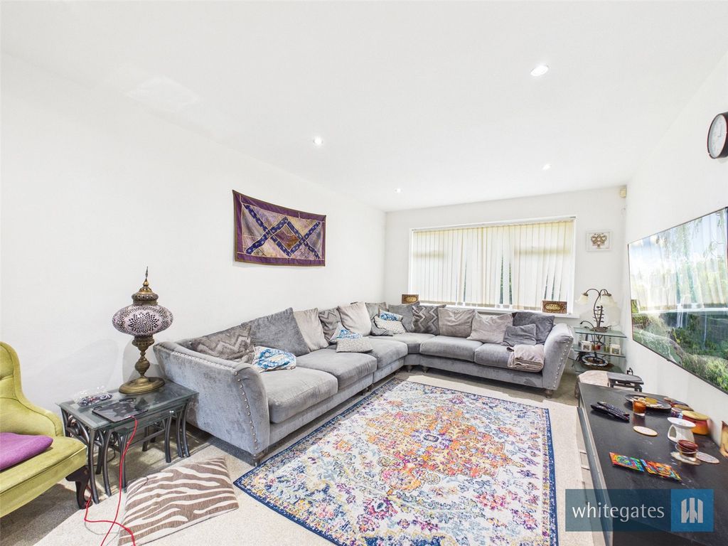 Property photo 2 of 16 Picture No. 02