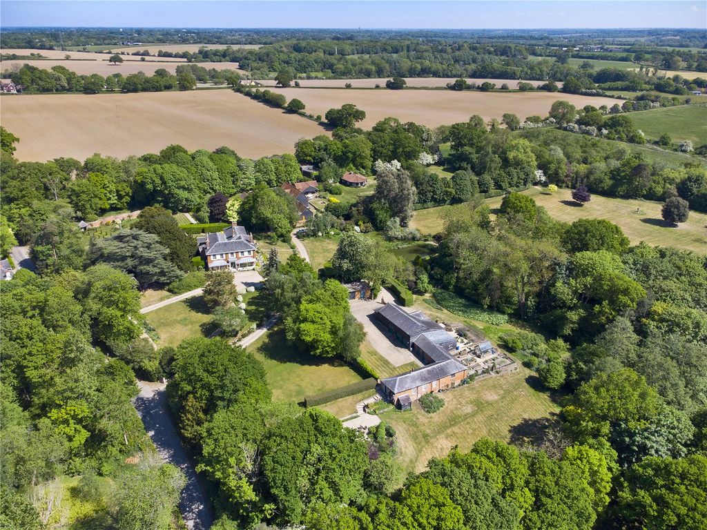 Property photo 2 of 24 Over Hall