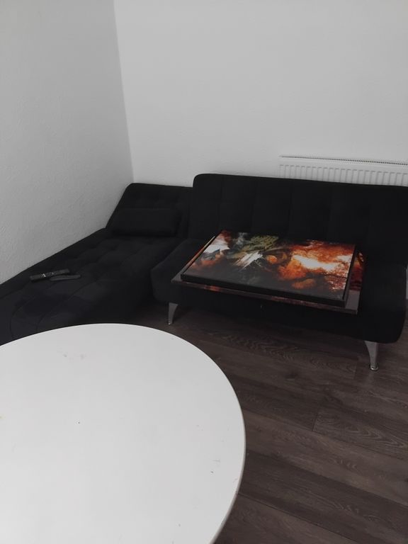 Property photo 2 of 21