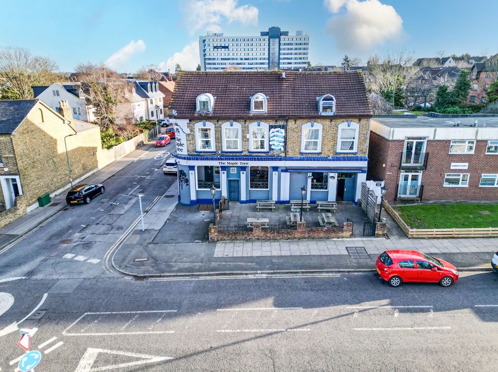 Property photo 3 of 4