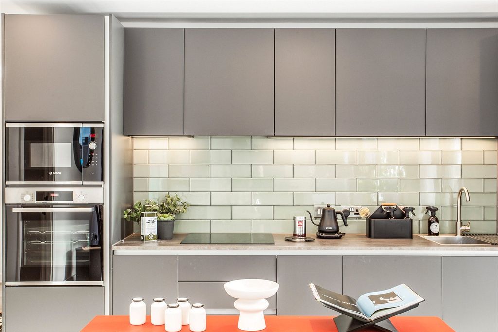 Property photo 3 of 14 Hd