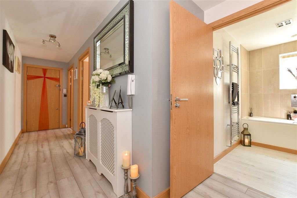 Property photo 3 of 12 Hallway