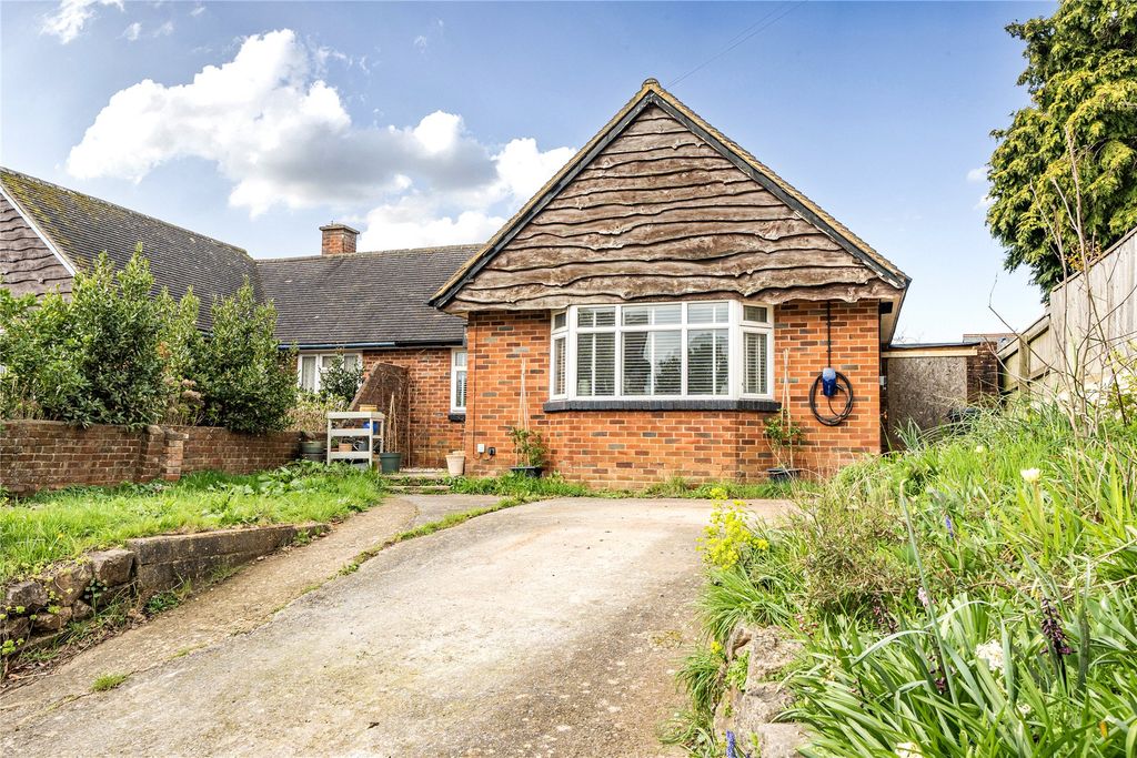 Property photo 1 of 12 Outside