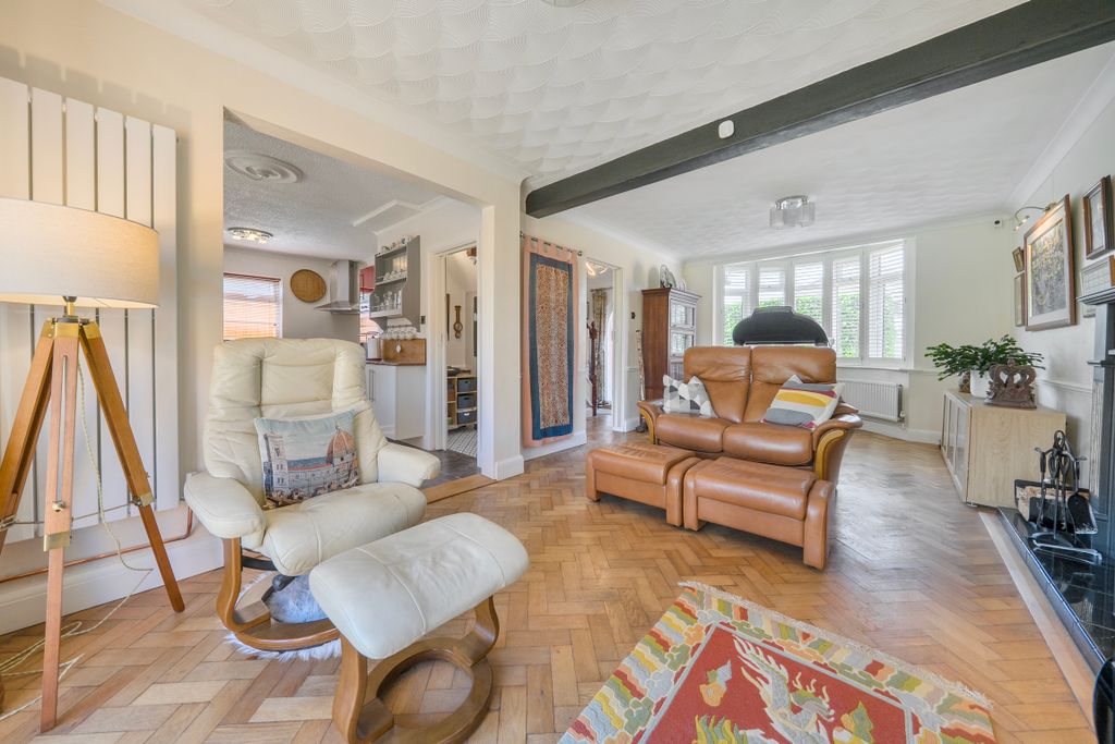 Property photo 2 of 12 147894776A2c4Db0cd7F0