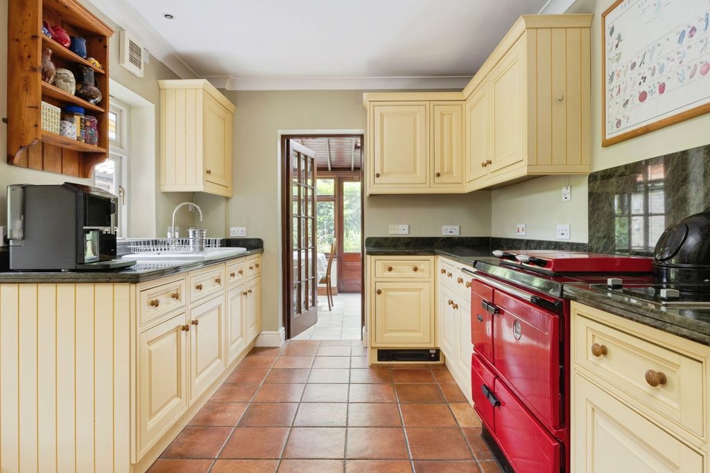 Property photo 2 of 20 Pbox-Img.Jpg