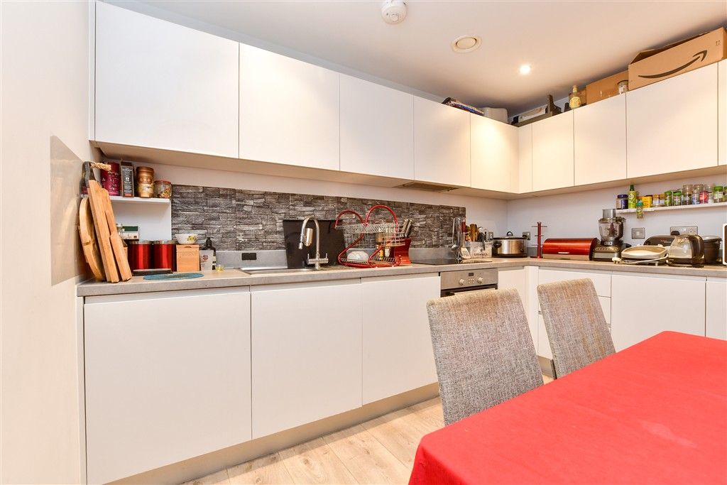 Property photo 3 of 12 Kitchen