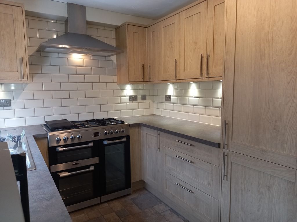 Property photo 1 of 13 Kitchen