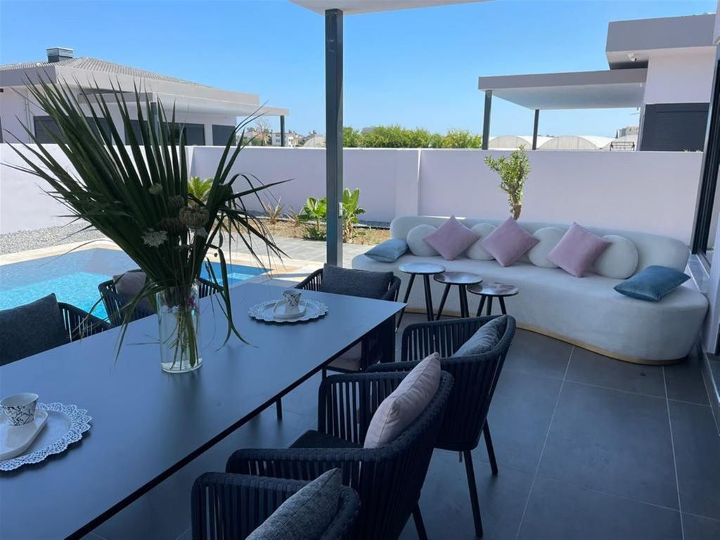 Property photo 1 of 13 Belek Single-Storey Villa With A Private Pool For Sale In Antalya - Poolside Terrace