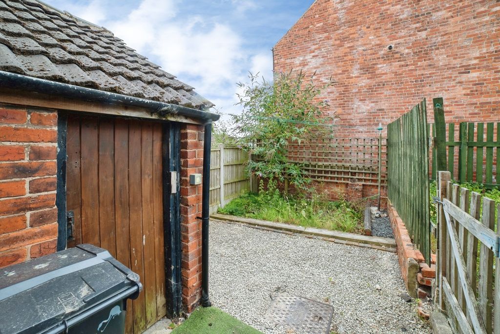 Property photo 3 of 12 Pbox-Img.Jpg