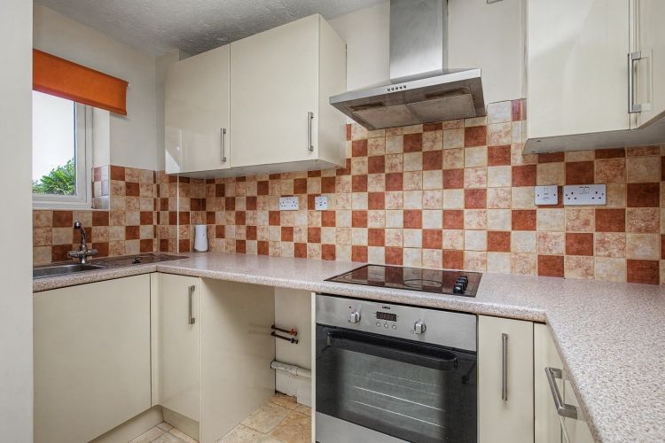 Property photo 2 of 7 336329