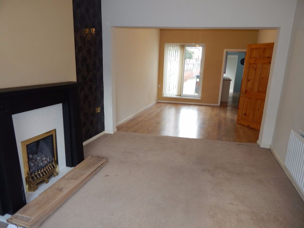 Property photo 3 of 21