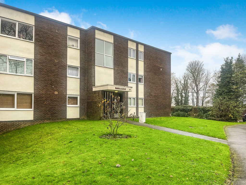 Property photo 1 of 15