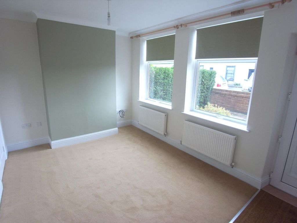 Property photo 3 of 10 0 General