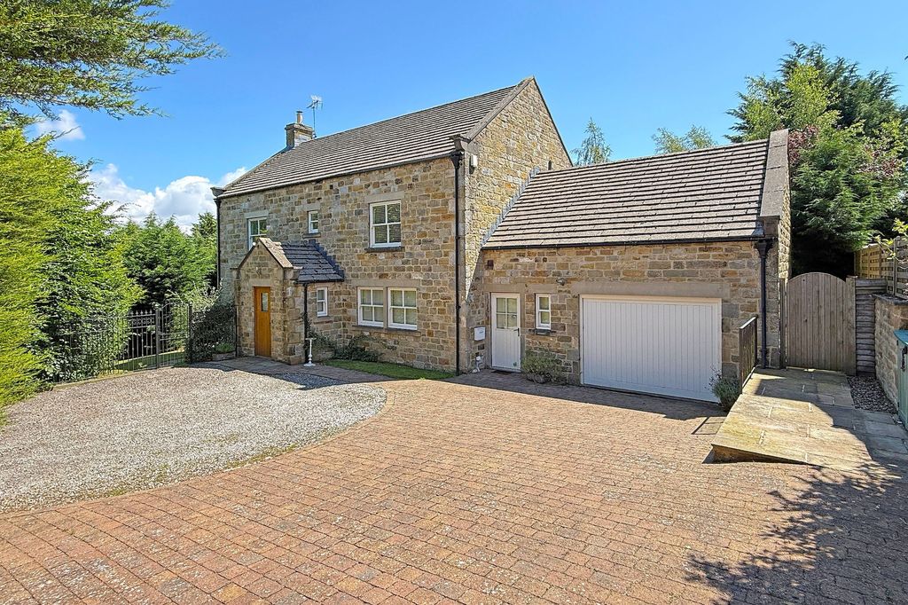 Property photo 1 of 19