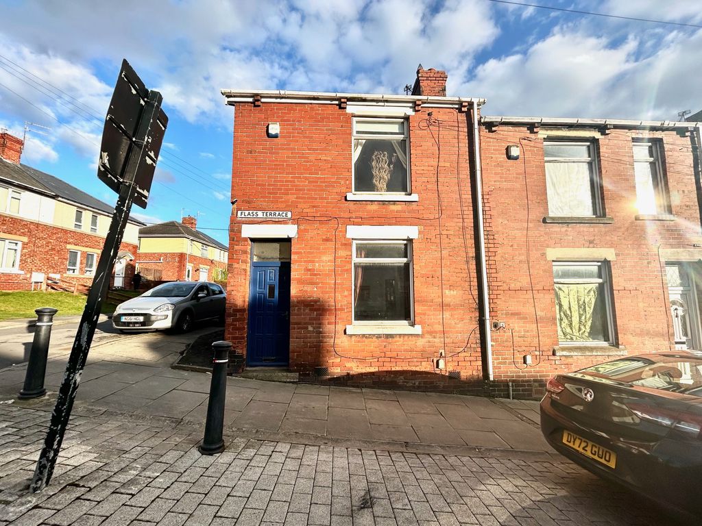 Property photo 1 of 8