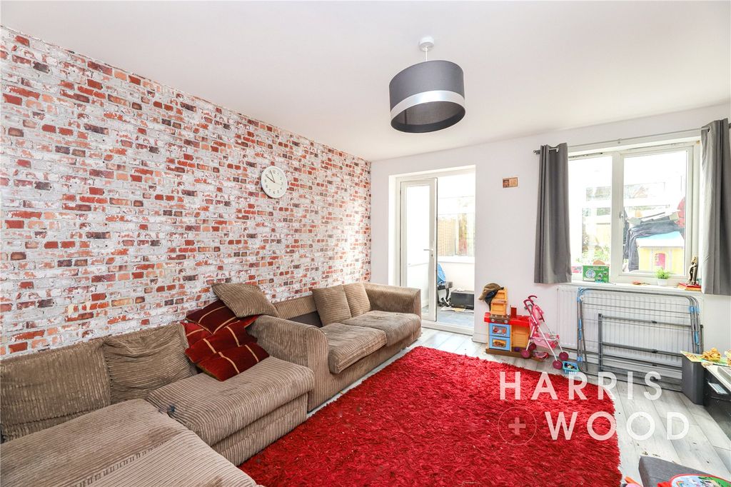 Property photo 2 of 11 Picture No. 03