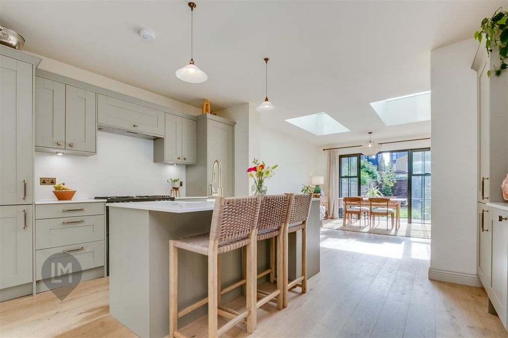 Property photo 1 of 12 Kitchen