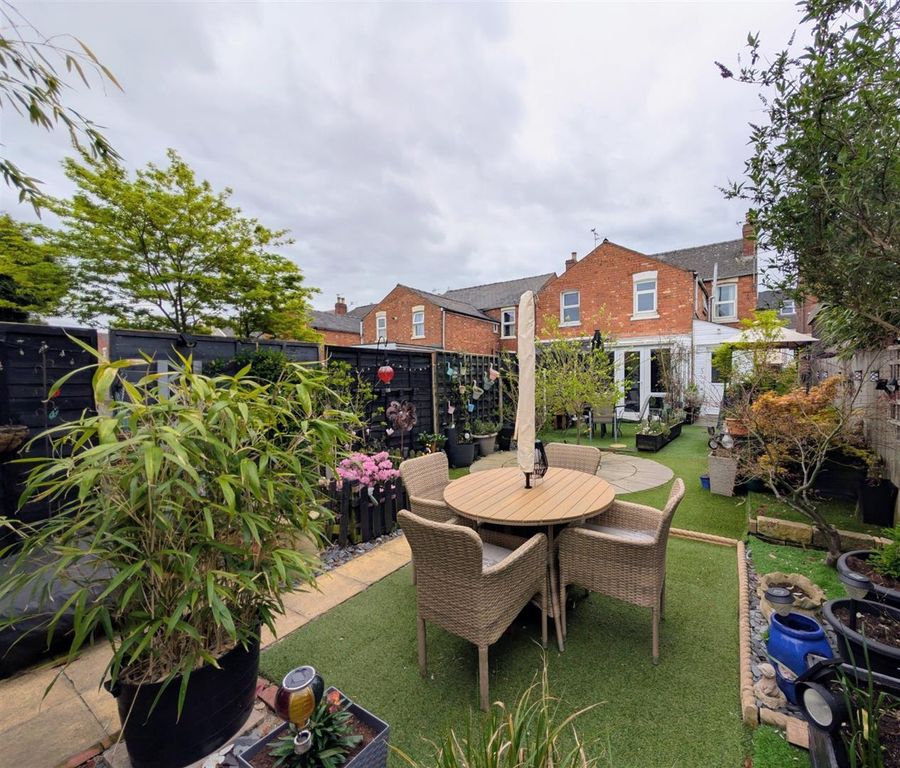 Property photo 3 of 18