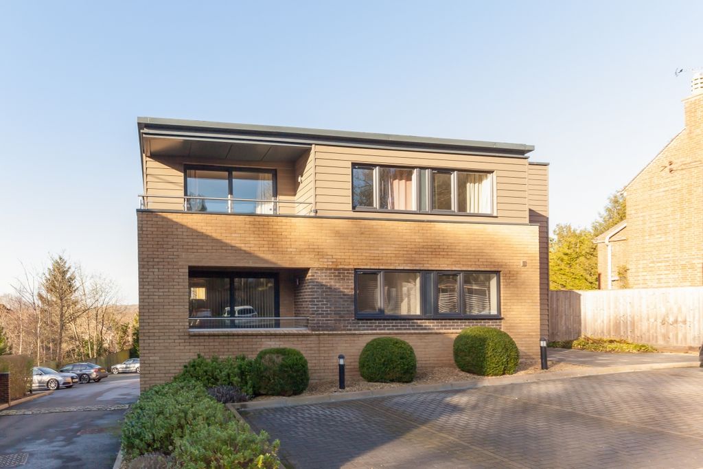 Property photo 3 of 9 151698