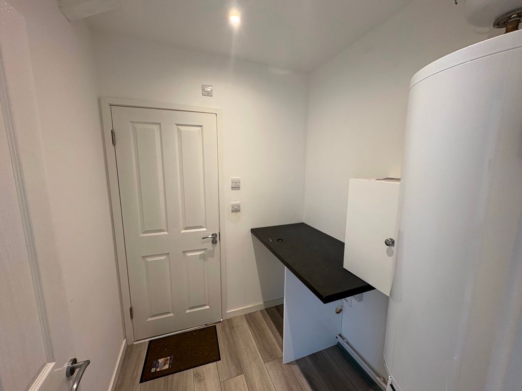 Additional image 6 of 2 bed flat to rentFlat 12A, Old Barclays Bank Plc, - Bethcar Street, Ebbw Vale NP23