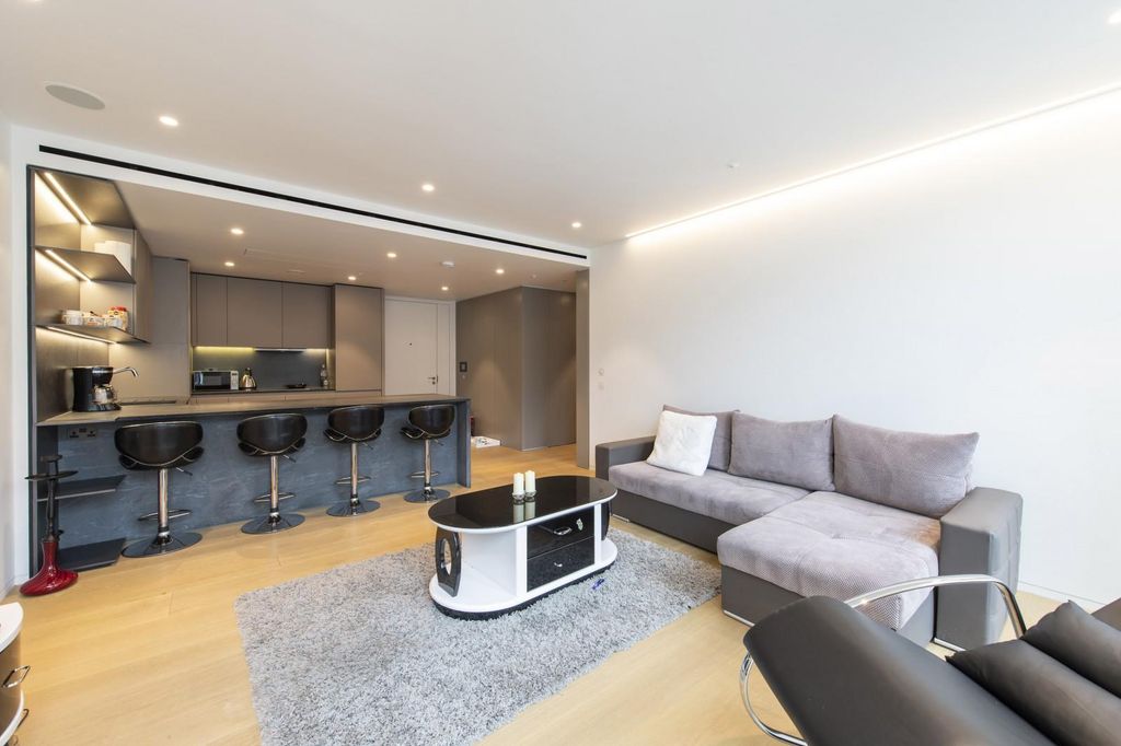 Property photo 1 of 8 Image