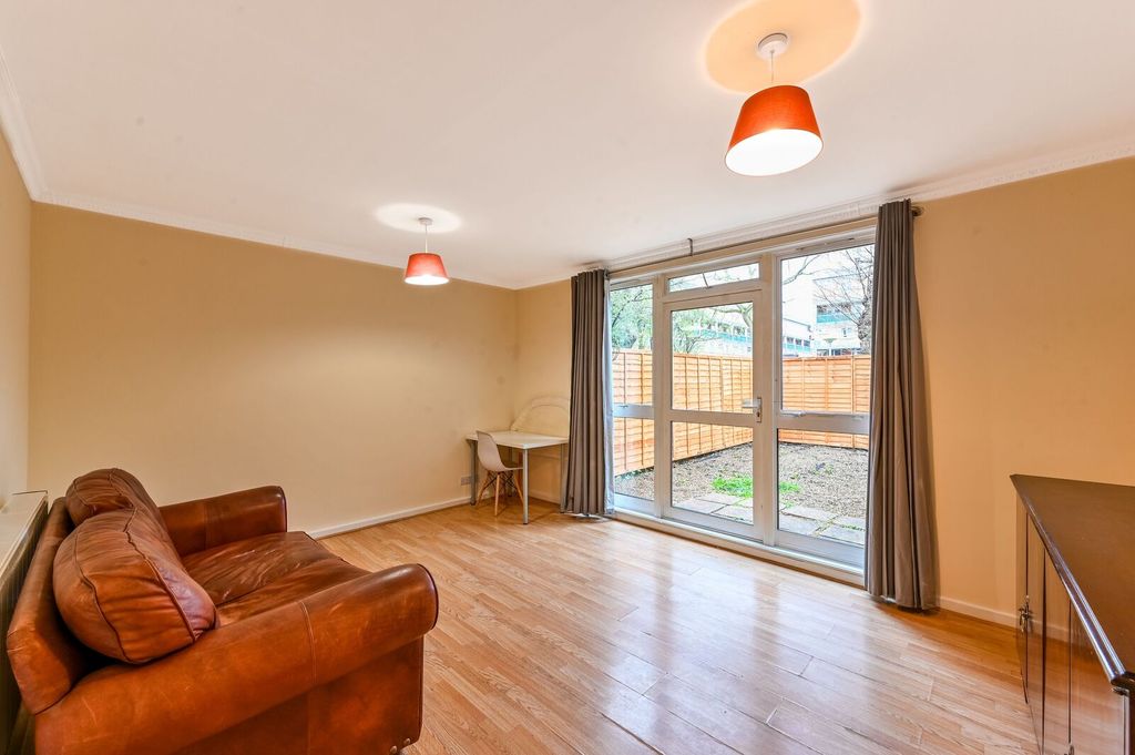 Property photo 1 of 6