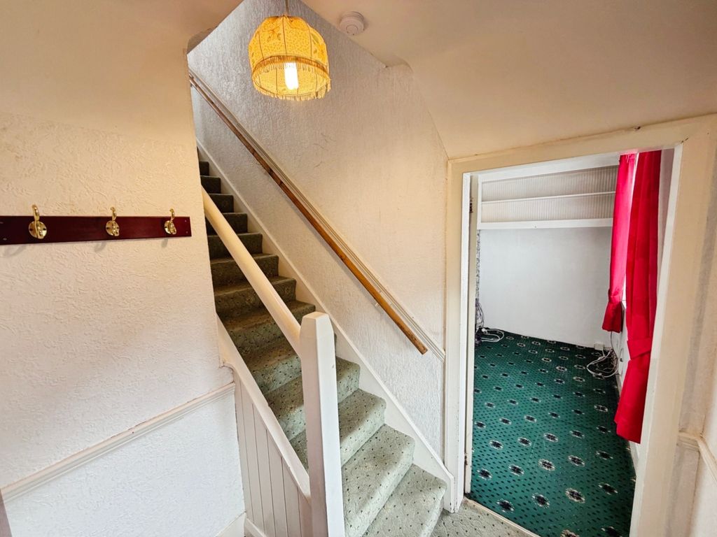 Property photo 2 of 28 Pbox-Img.Jpg