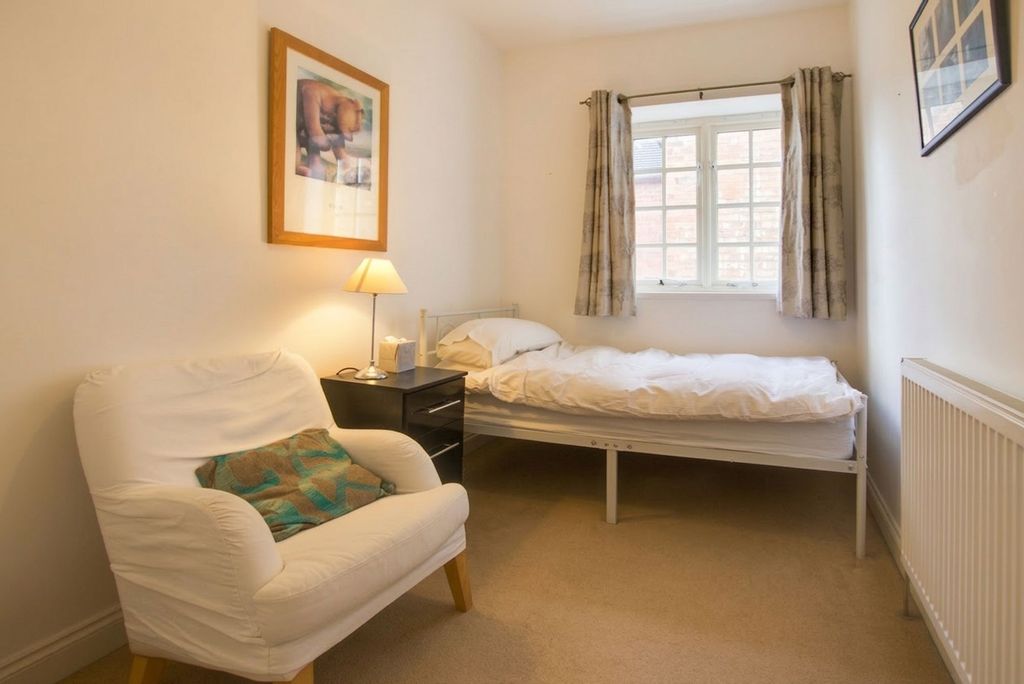 Additional image 29 of 5 bed semi-detached house for saleKnighton Road, Leicester LE2