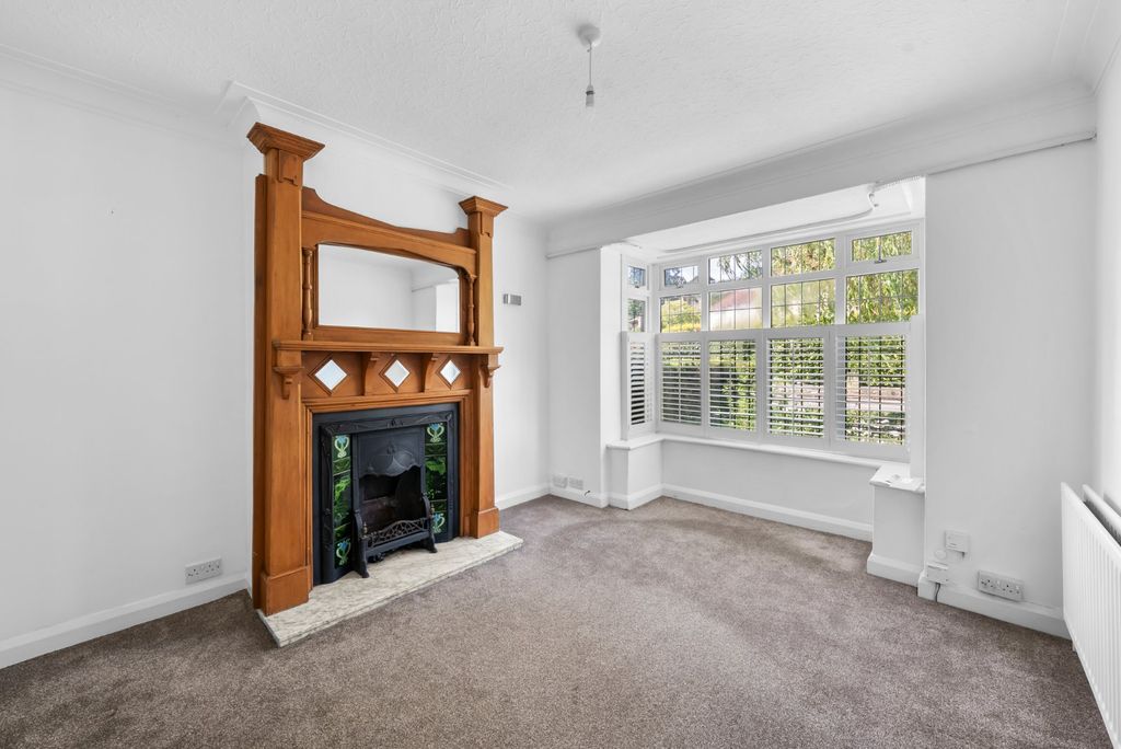 Property photo 2 of 18 Picture No. 14