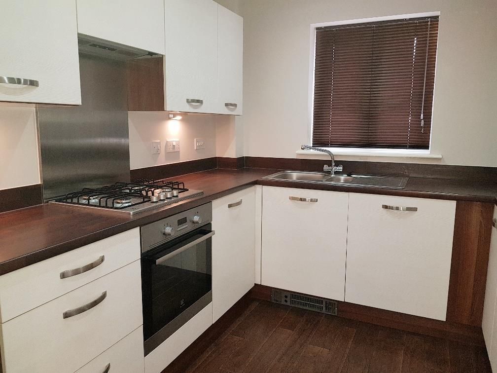 Property photo 1 of 6 Balcony