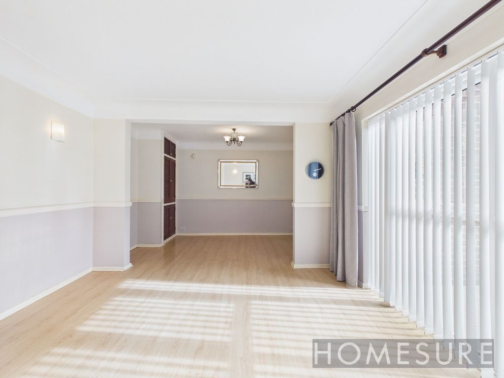 Property photo 3 of 30