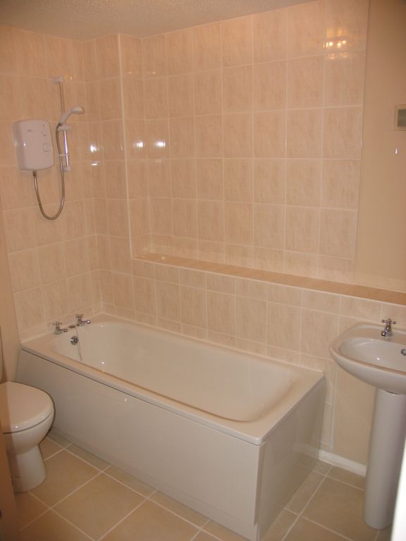 Property photo 3 of 3