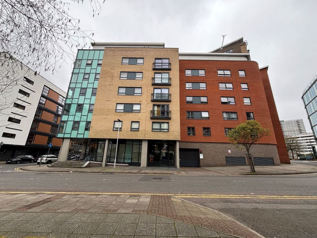 Property photo 2 of 12