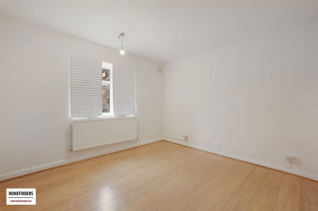 Property photo 3 of 15 Picture No. 07