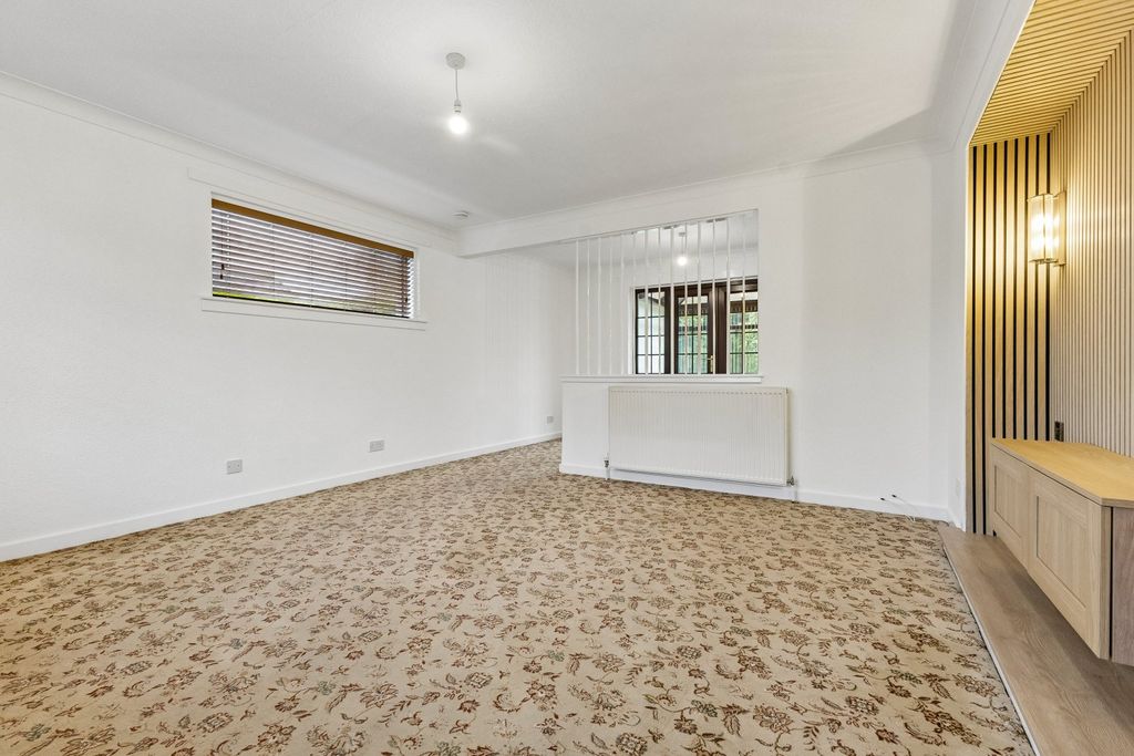 Property photo 3 of 19 Picture No. 05