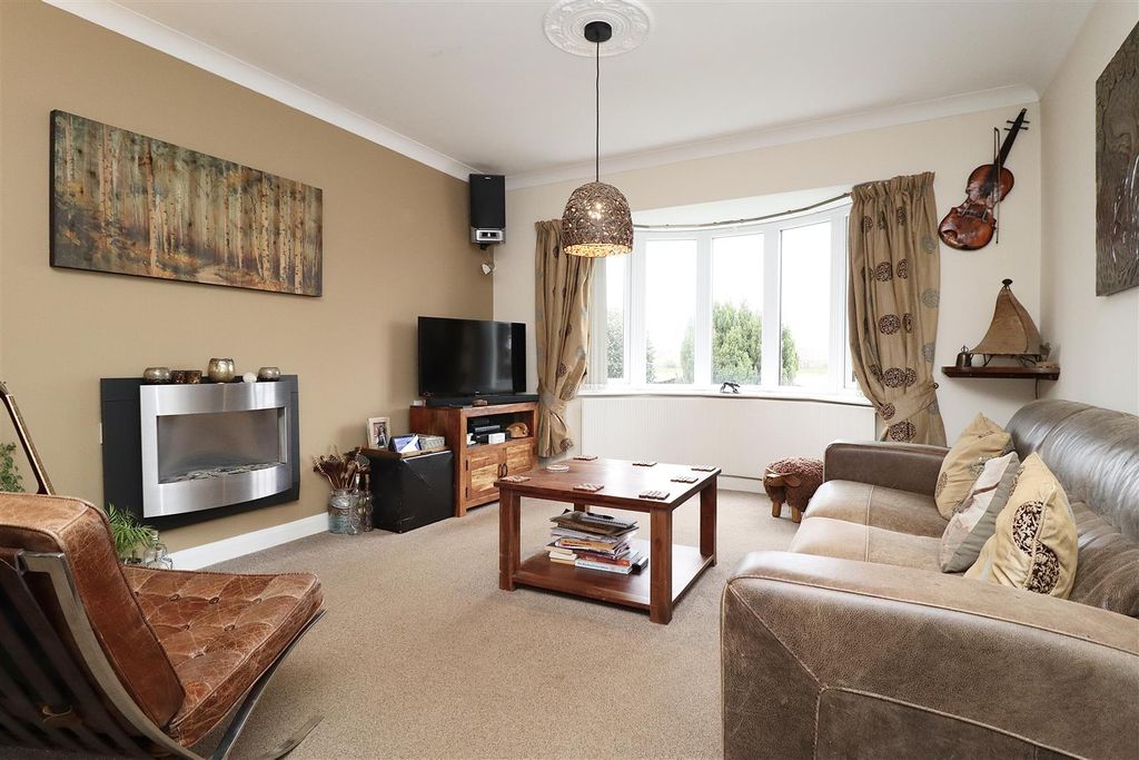 Property photo 3 of 19 Img_2942.Jpeg