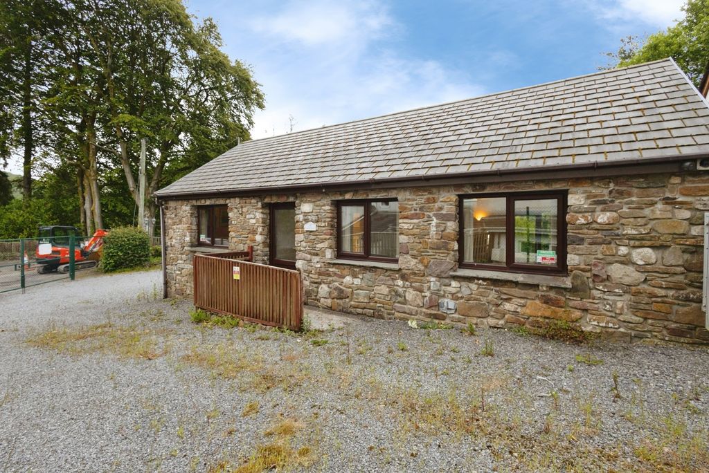 Property photo 1 of 17 Pbox-Img.Jpg