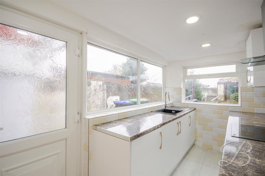 Property photo 2 of 16 Ccltd-2.Jpg