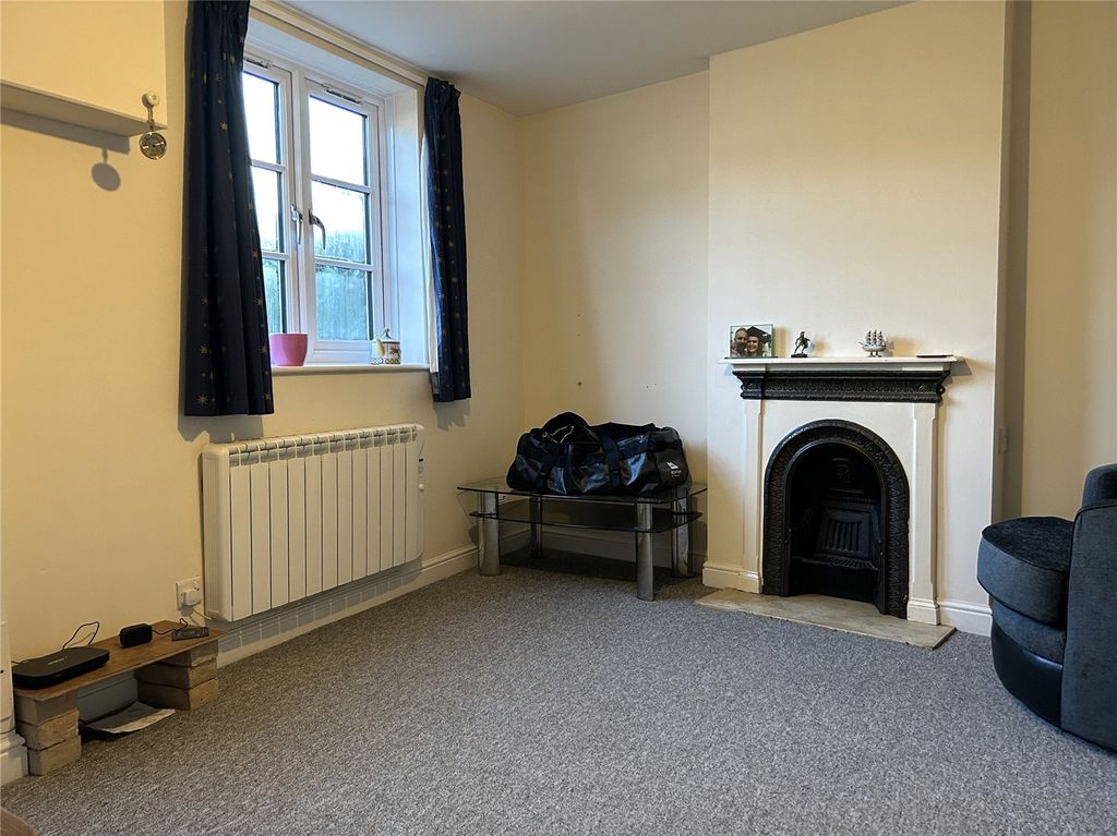 Property photo 2 of 7 Picture No. 02