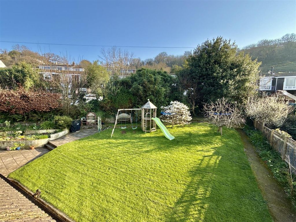 Property photo 3 of 25 Rear Garden.Jpeg